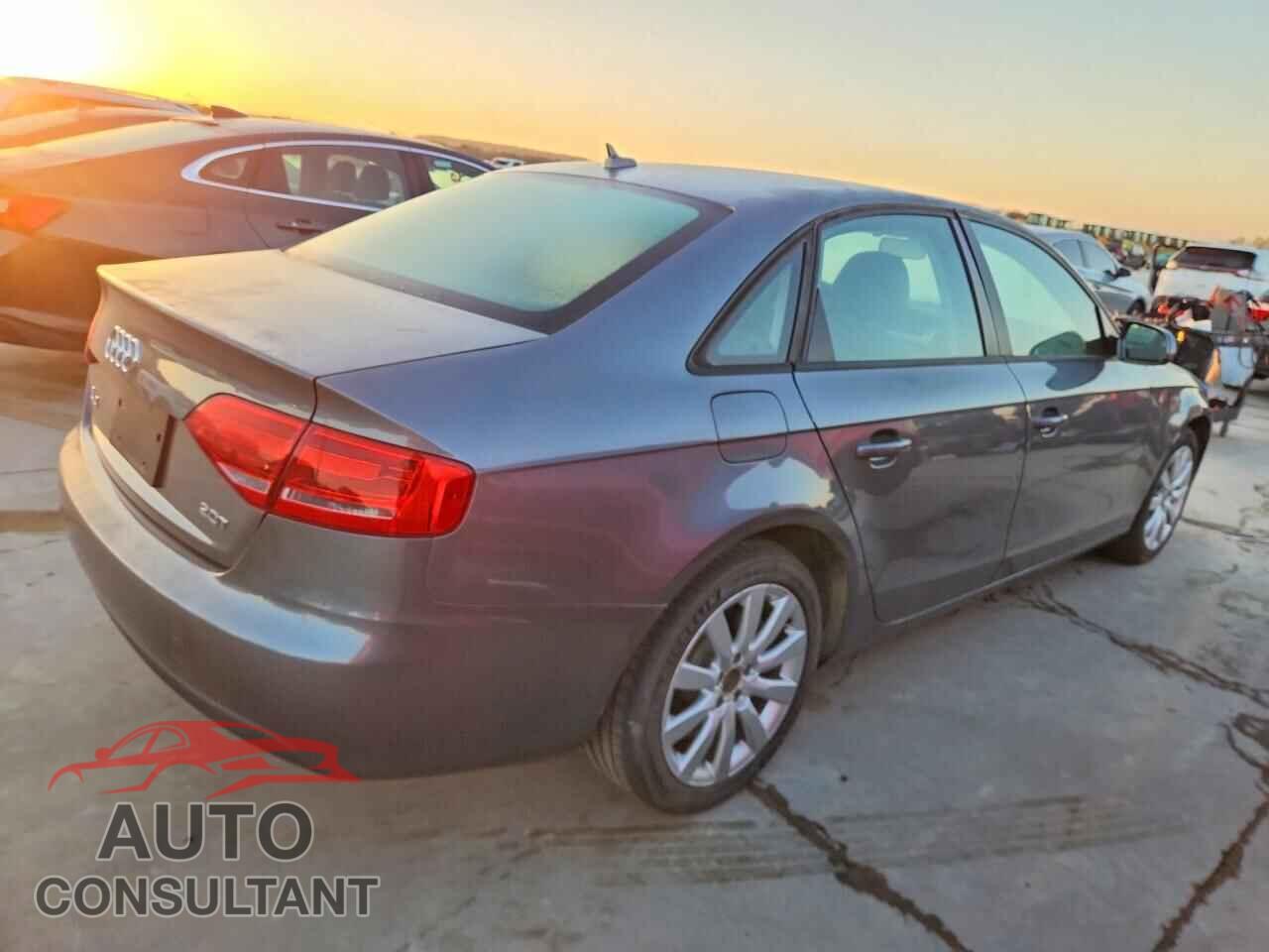AUDI A4 2012 - WAUAFAFL9CN020200