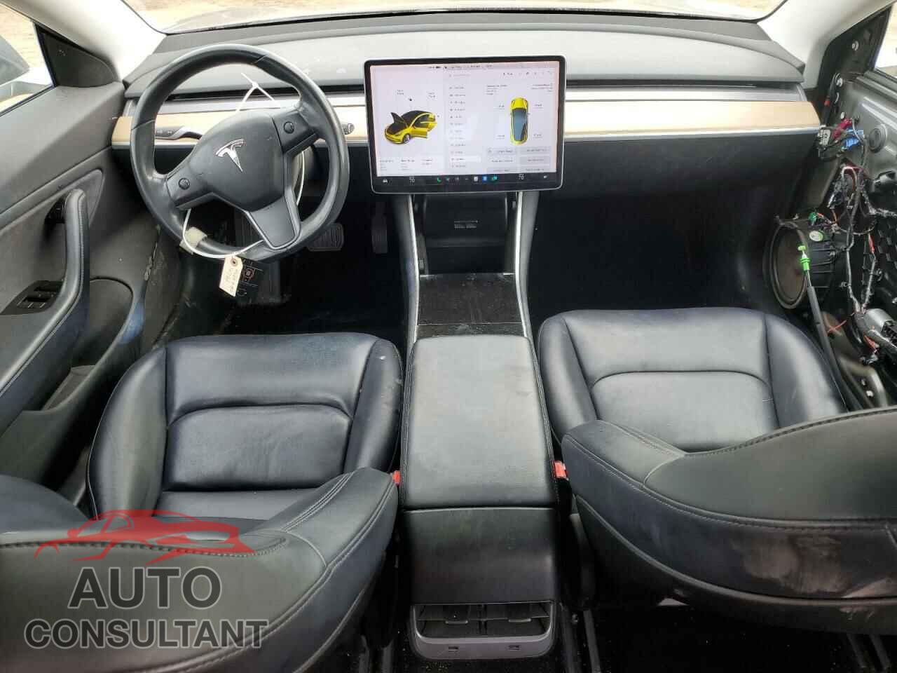TESLA MODEL 3 2018 - 5YJ3E1EA5JF017675