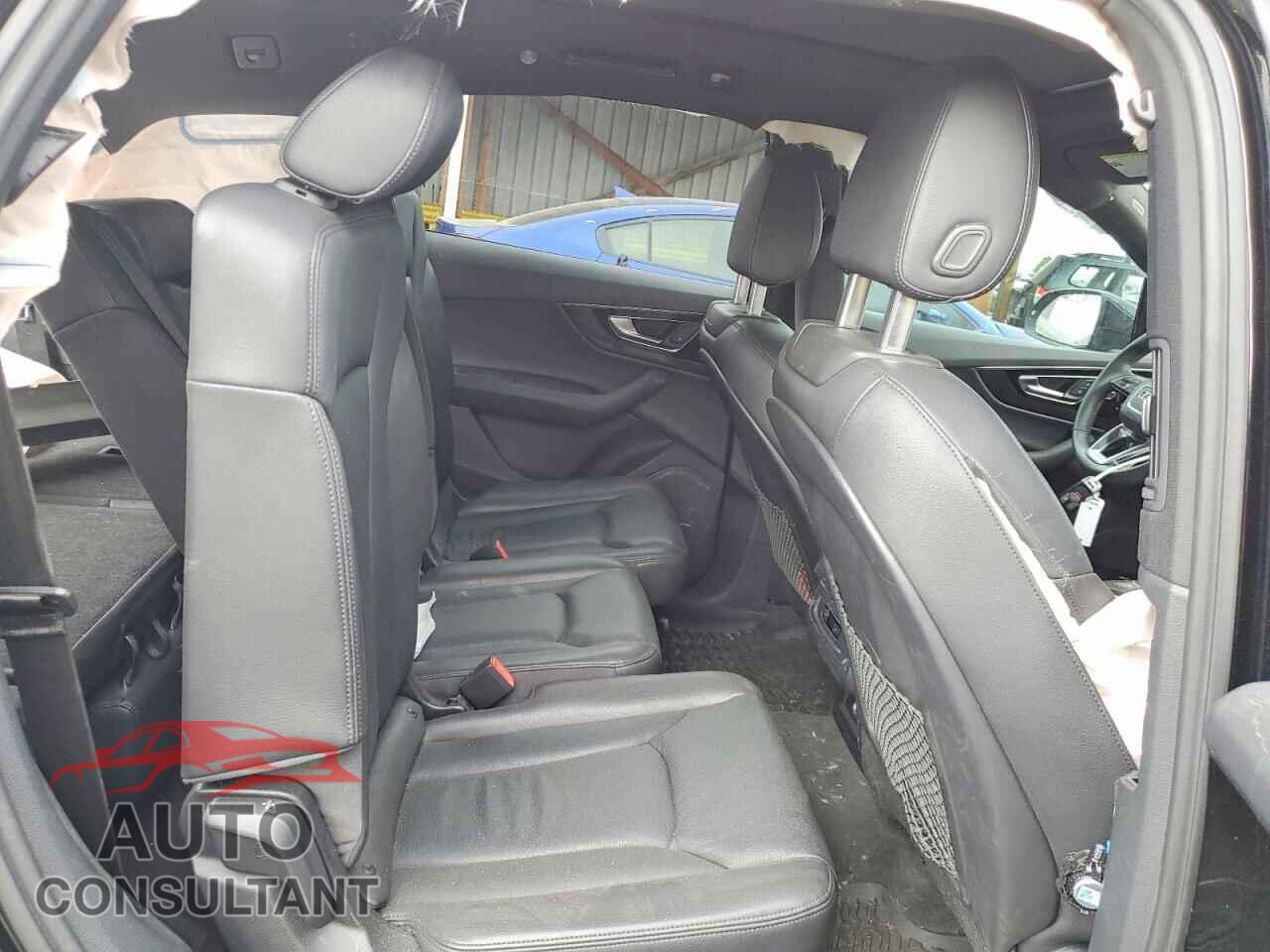 AUDI Q7 2019 - WA1LAAF74KD013876