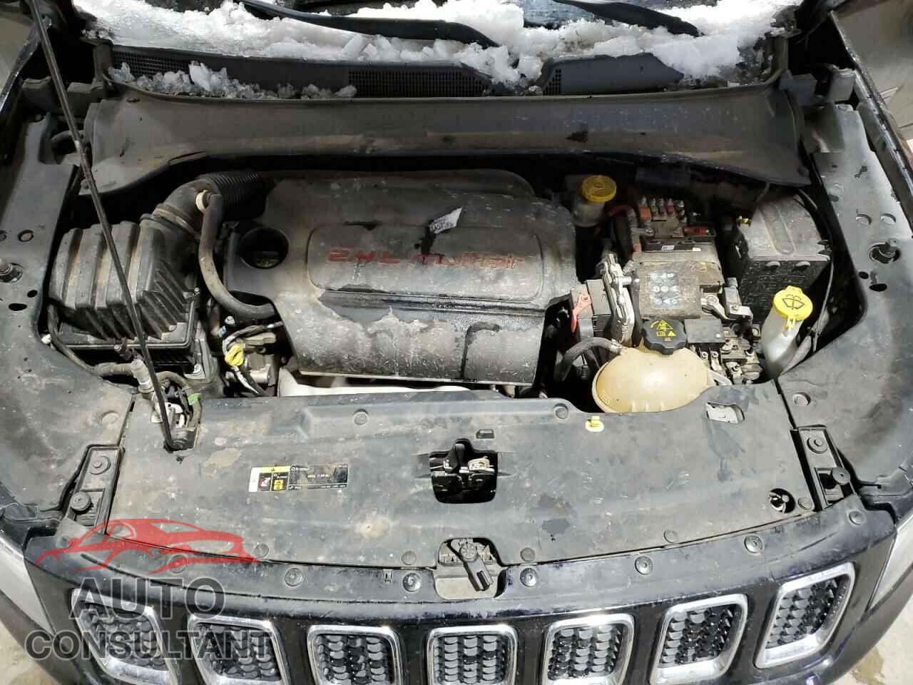 JEEP COMPASS 2018 - 3C4NJDCB7JT341195