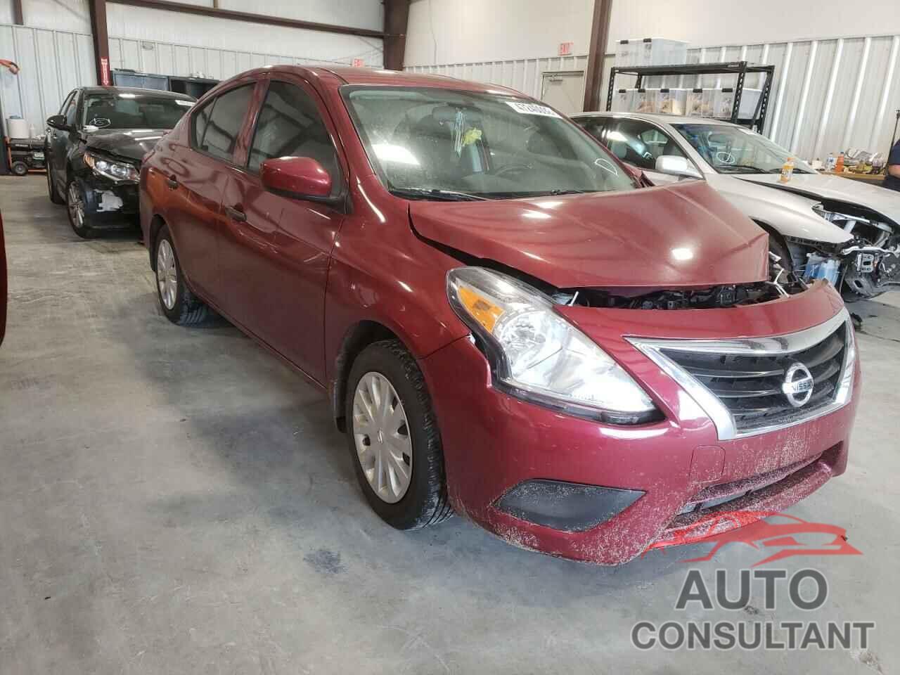 NISSAN VERSA 2017 - 3N1CN7APXHL864526