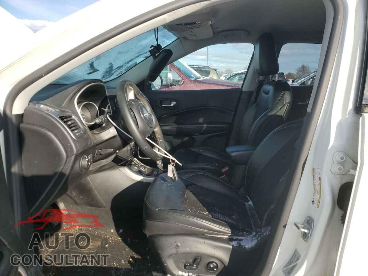 JEEP COMPASS 2017 - 3C4NJDBB1HT672219