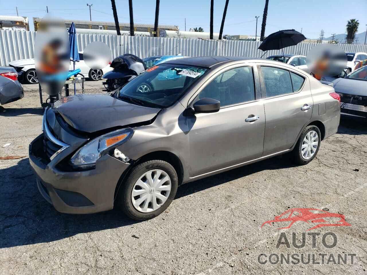 NISSAN VERSA 2017 - 3N1CN7AP6HK469006