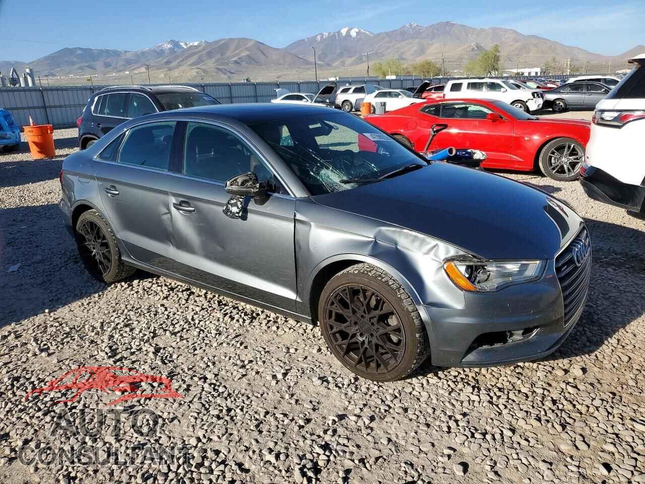 AUDI A3 2015 - WAUBFGFF7F1005014