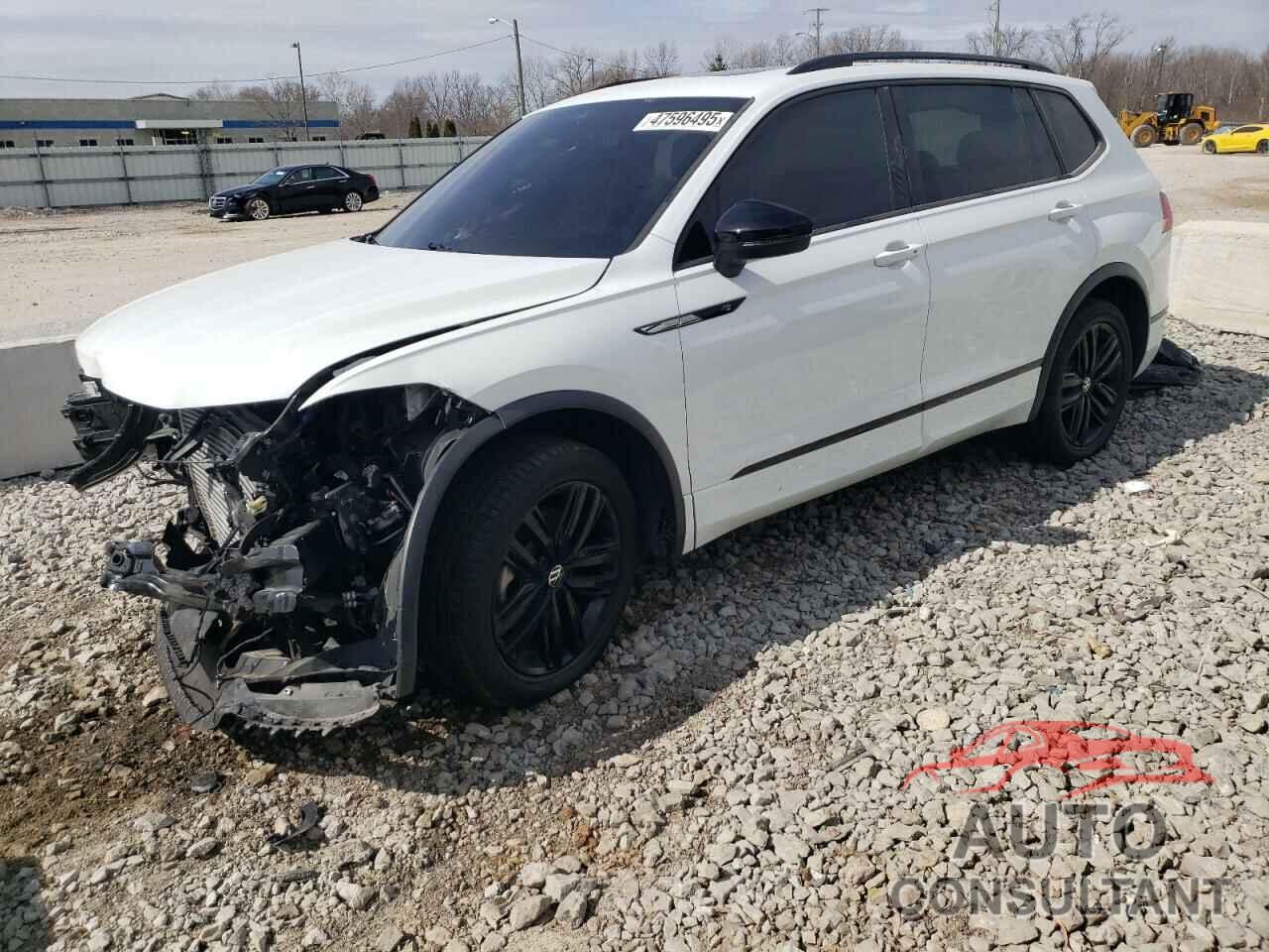 VOLKSWAGEN TIGUAN 2022 - 3VV8B7AX1NM103449