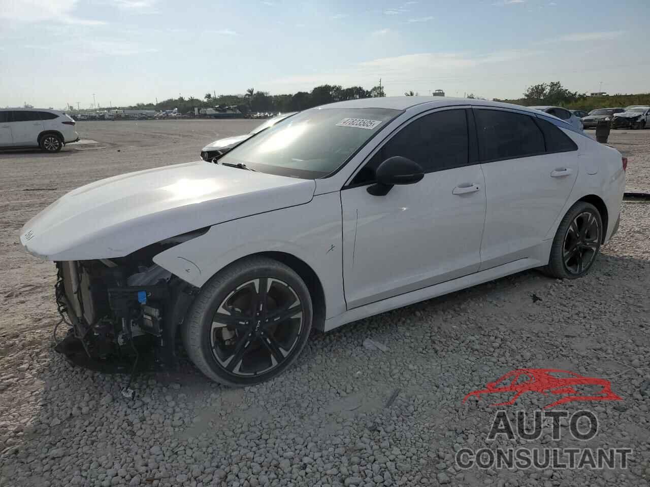 KIA K5 2023 - 5XXG64J22PG223685