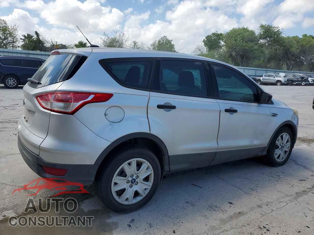 FORD ESCAPE 2014 - 1FMCU0F71EUD72111