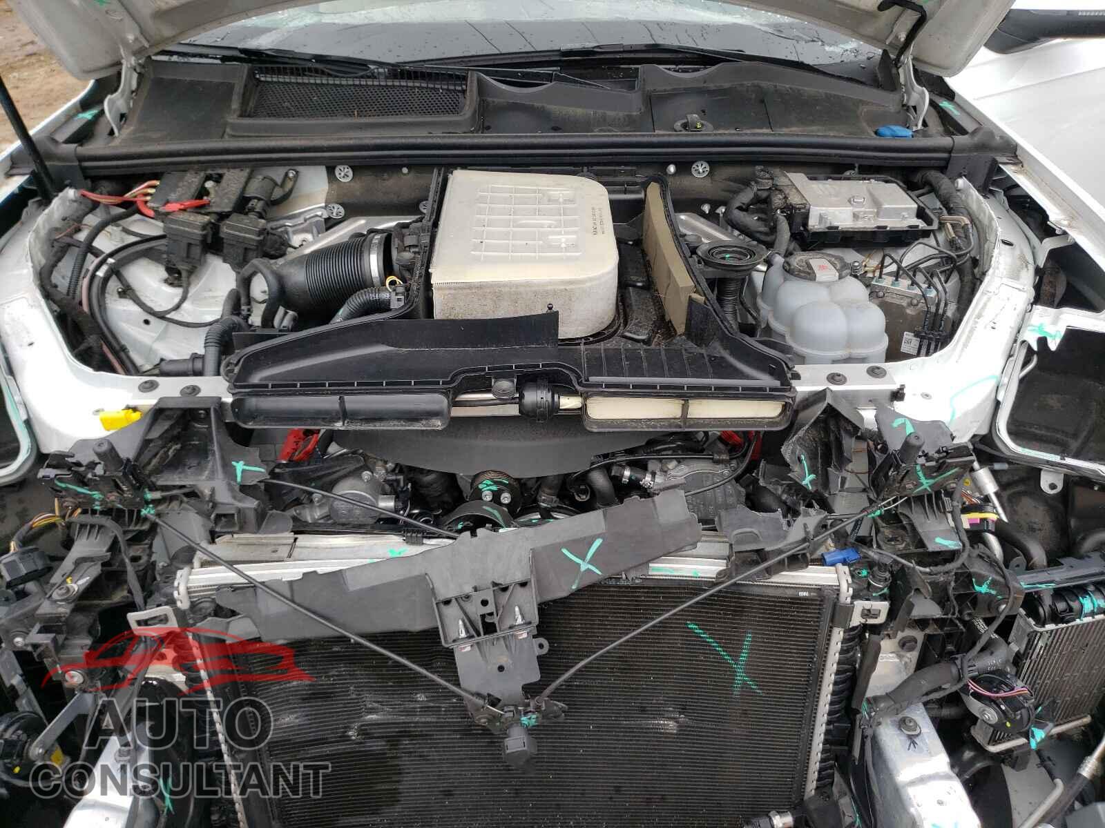 AUDI Q7 2018 - WA1VAAF76JD044487