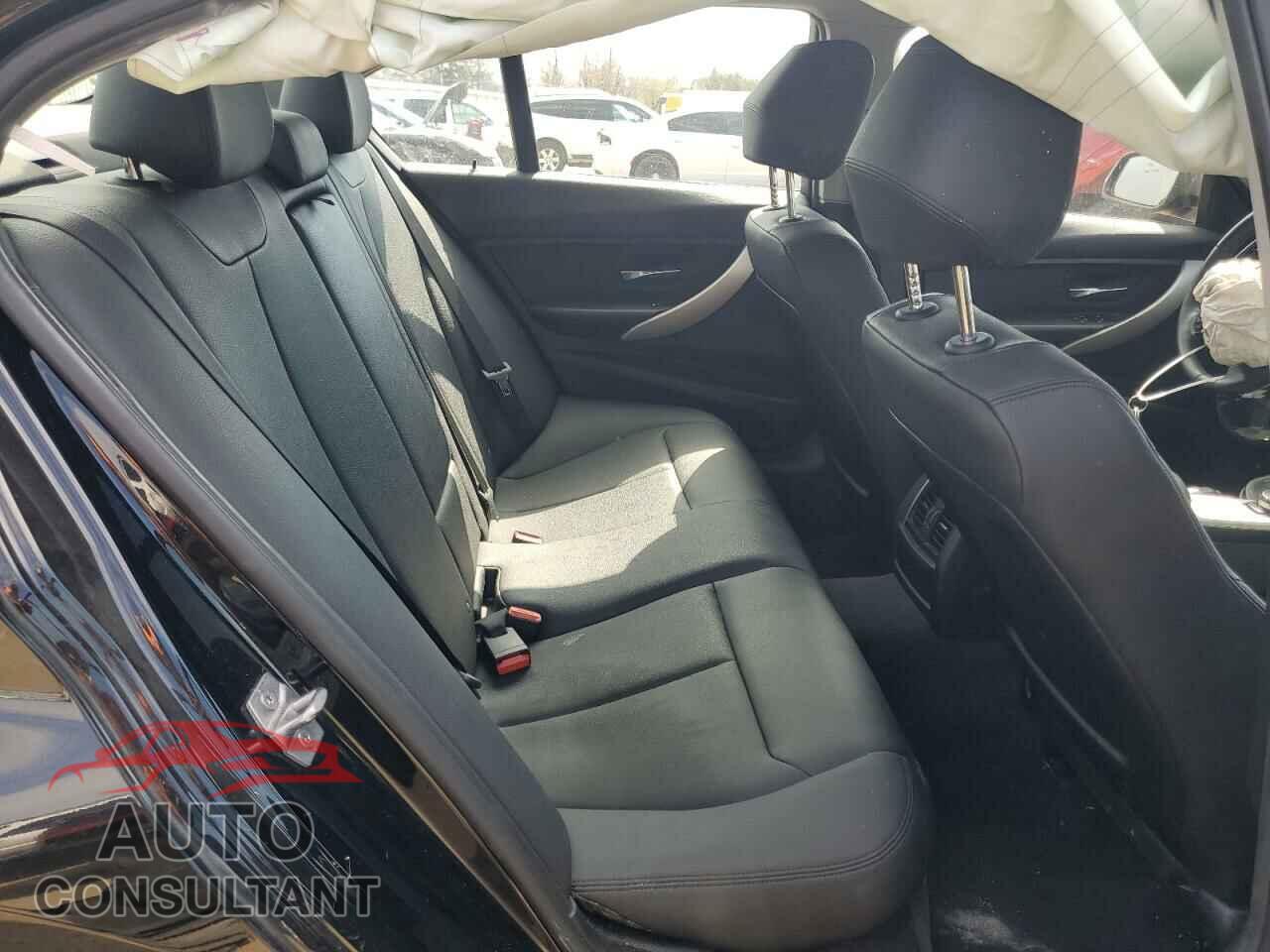 BMW 3 SERIES 2016 - WBA8E5G59GNU19347
