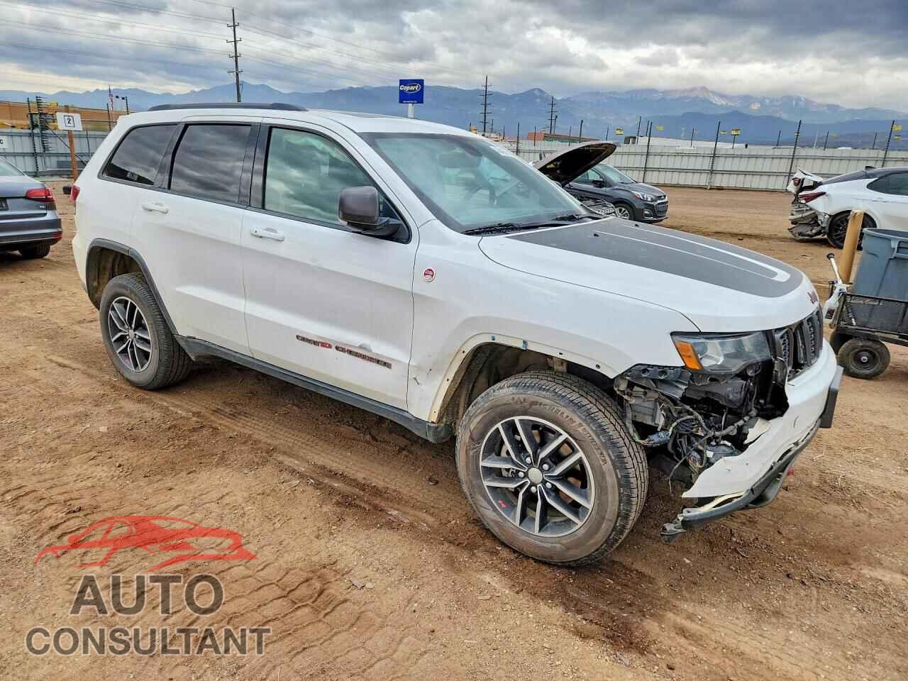 JEEP CHEROKEE 2018 - 1C4RJFLG0JC303473