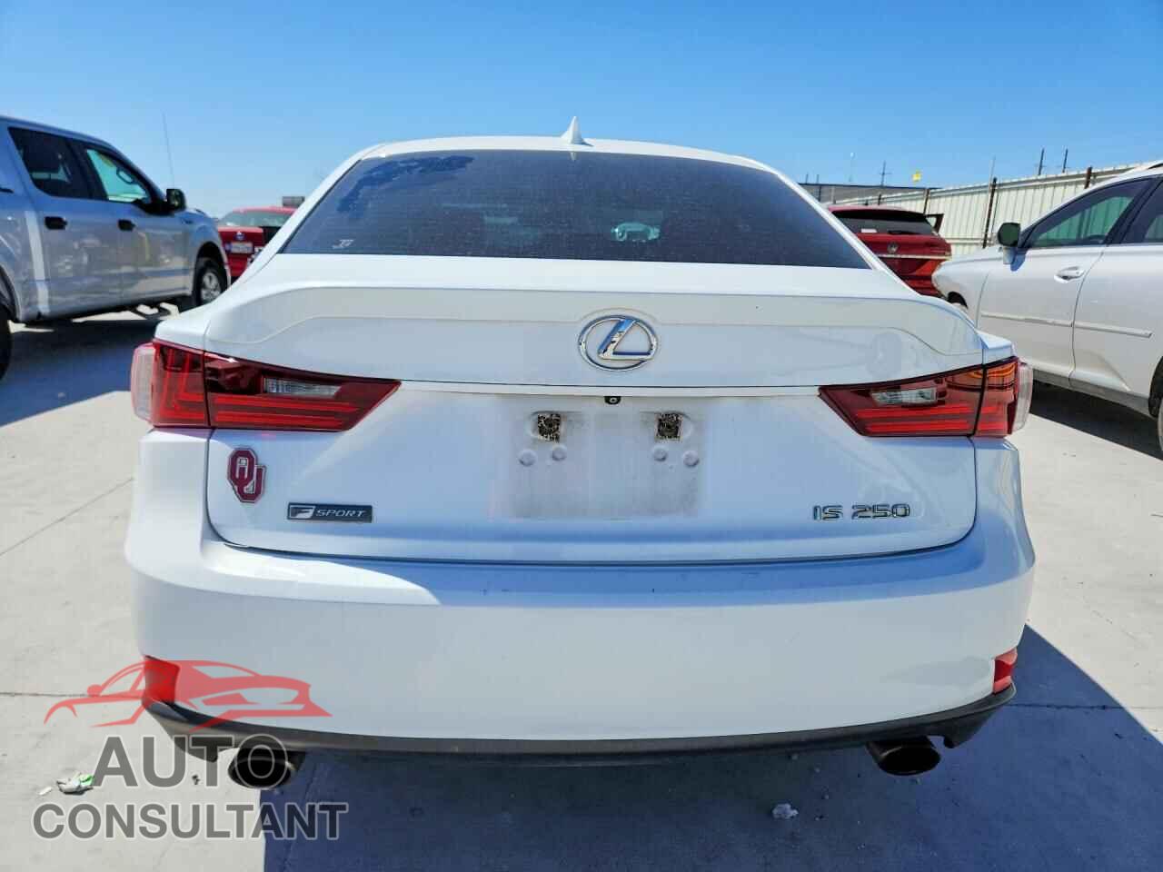 LEXUS IS 2015 - JTHBF1D28F5049823