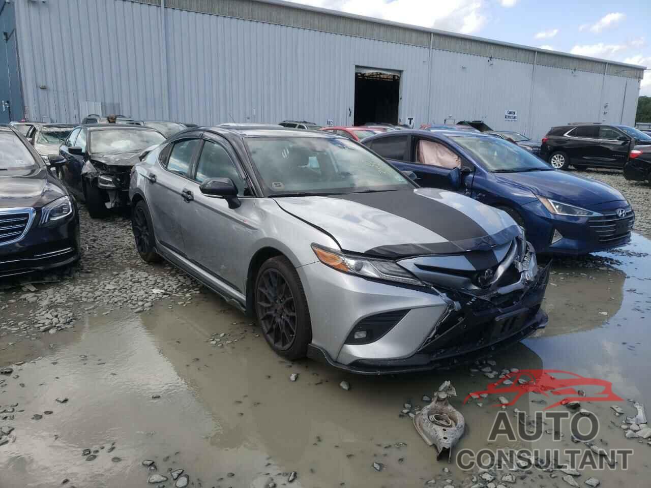 TOYOTA CAMRY 2019 - 4T1B61HK2KU172220