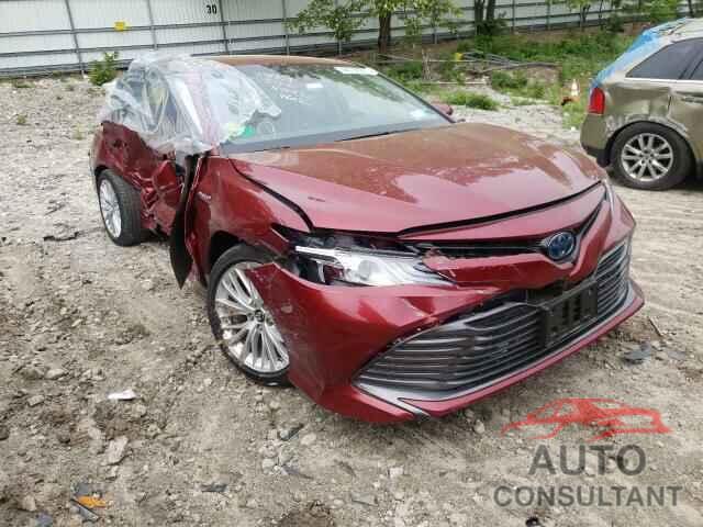 TOYOTA CAMRY 2018 - 4T1B21HK0JU508683