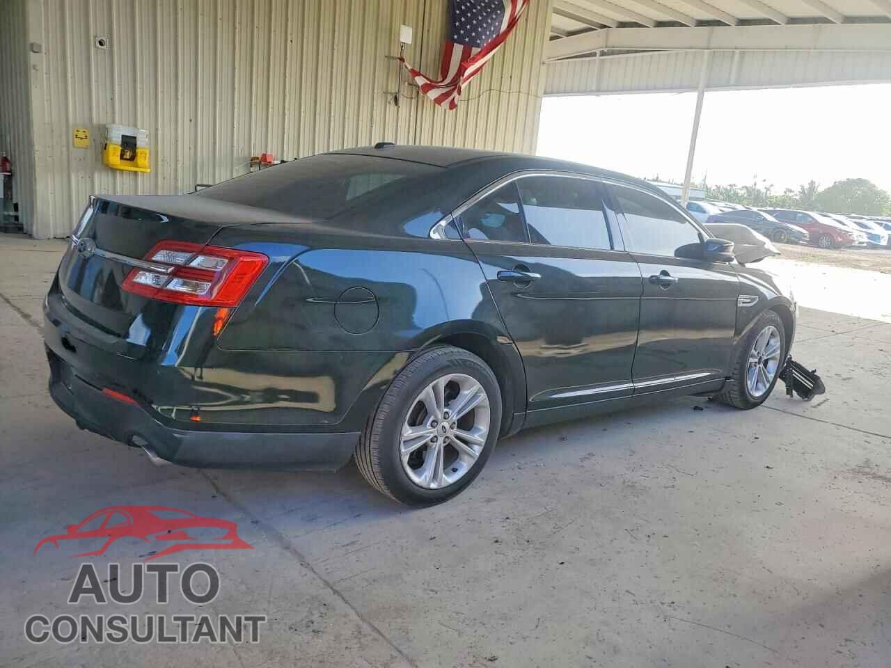 FORD TAURUS 2014 - 1FAHP2E85EG155205