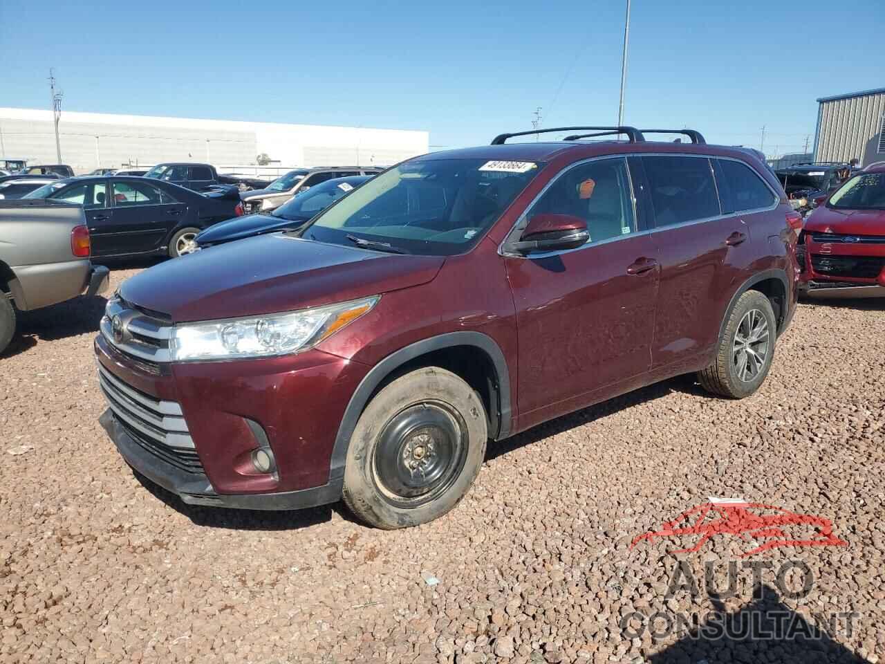 TOYOTA HIGHLANDER 2018 - 5TDZZRFH9JS275508