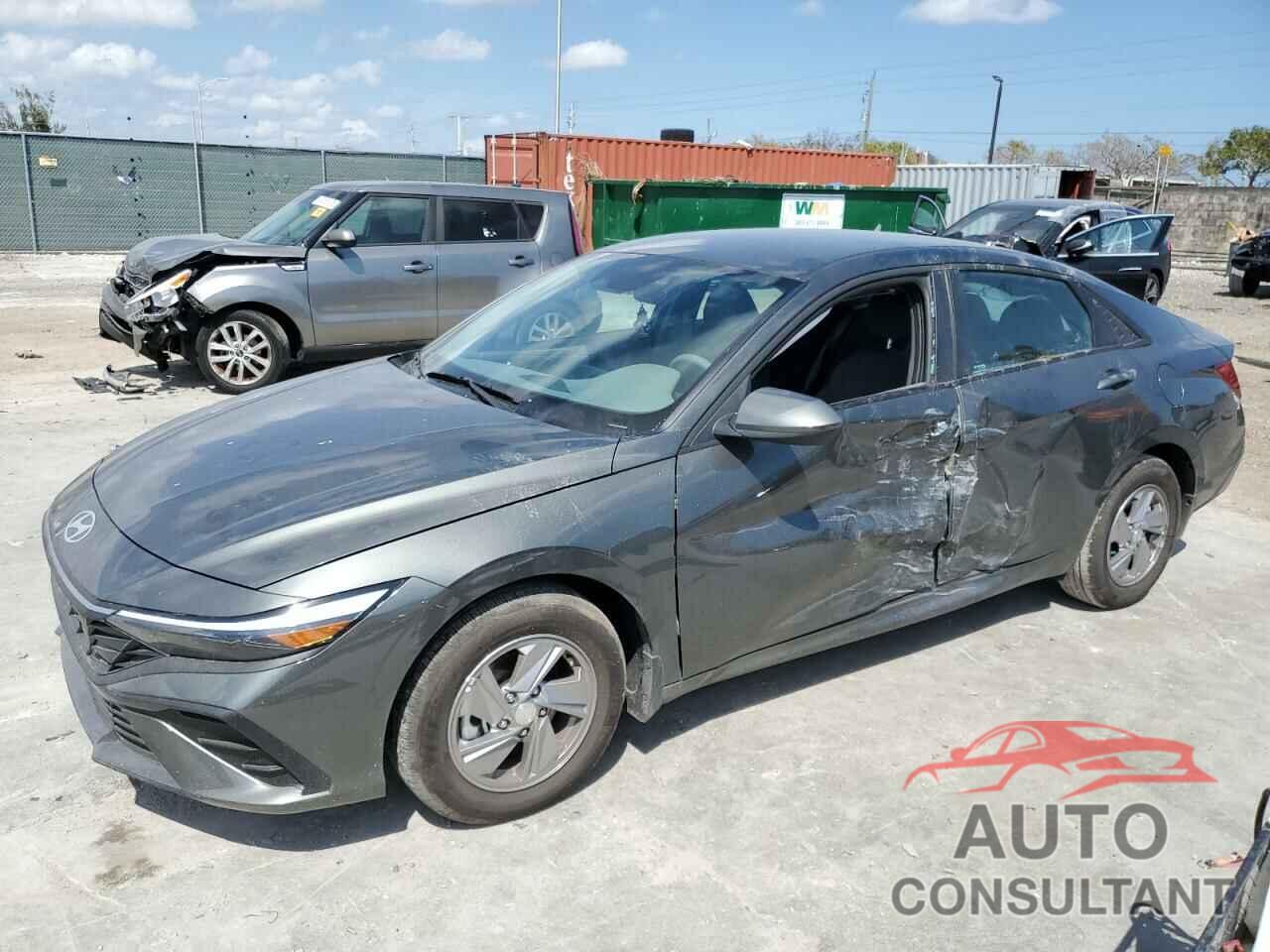HYUNDAI ELANTRA 2025 - KMHLL4DG9SU908330