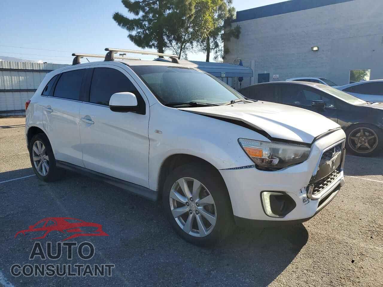MITSUBISHI OUTLANDER 2015 - 4A4AP4AU9FE024343