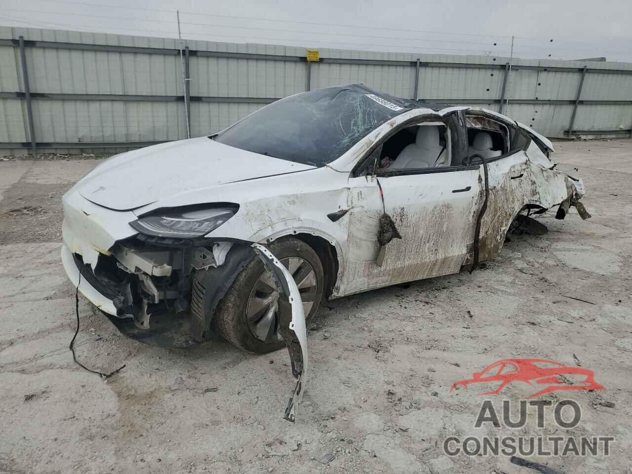 TESLA MODEL Y 2023 - 7SAYGDEE2PA145160