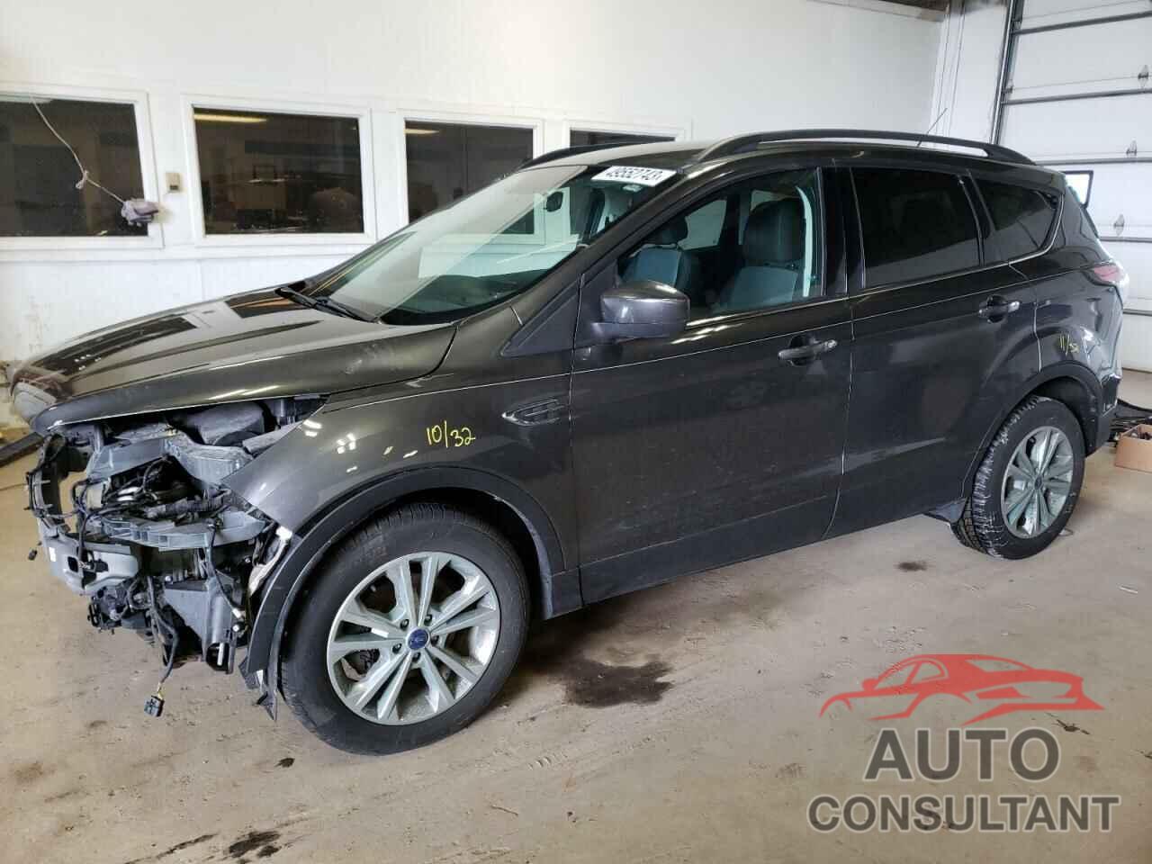 FORD ESCAPE 2017 - 1FMCU0GD9HUA37977