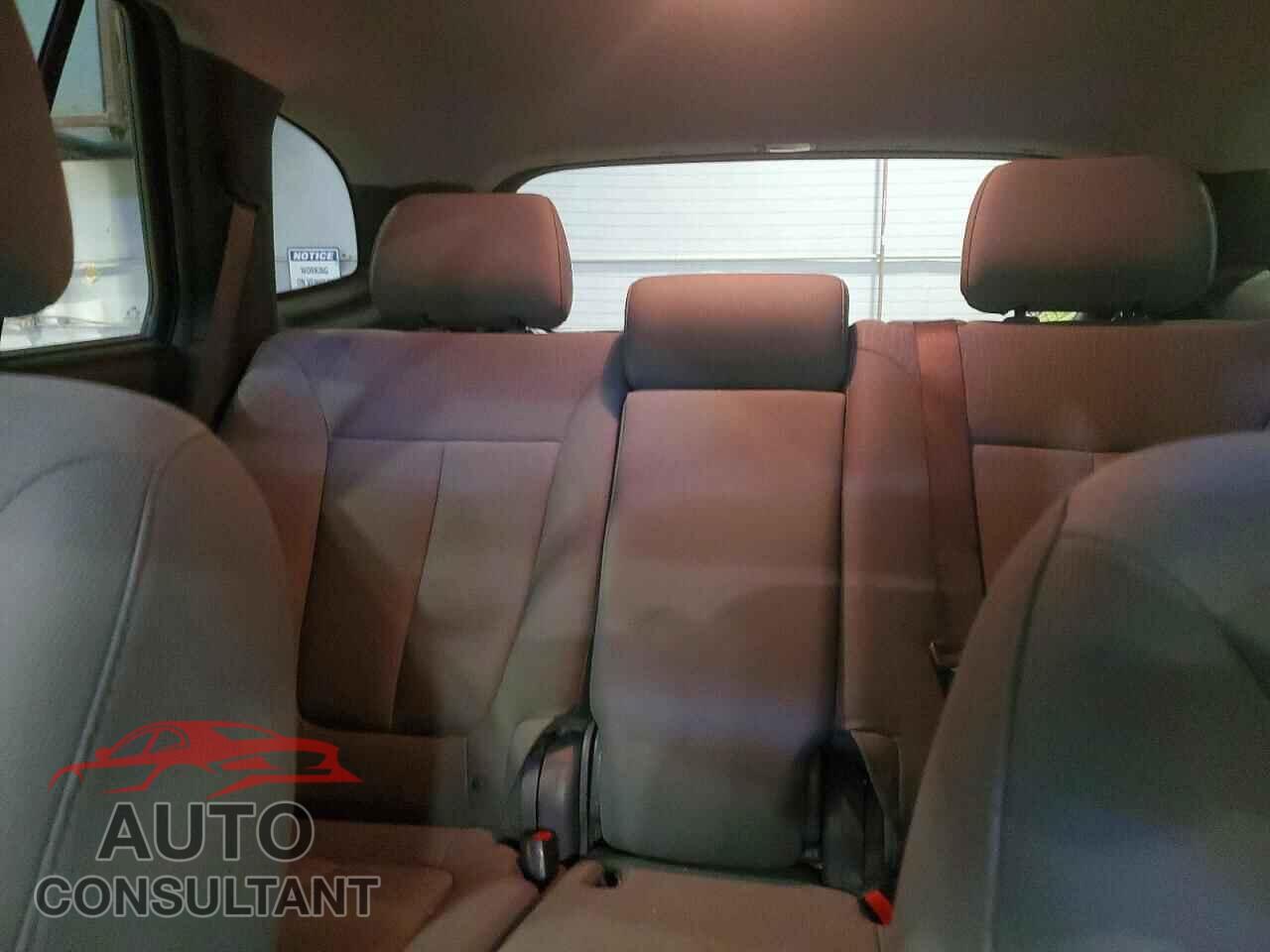 HYUNDAI SANTA FE 2010 - 5NMSGDAG3AH344012