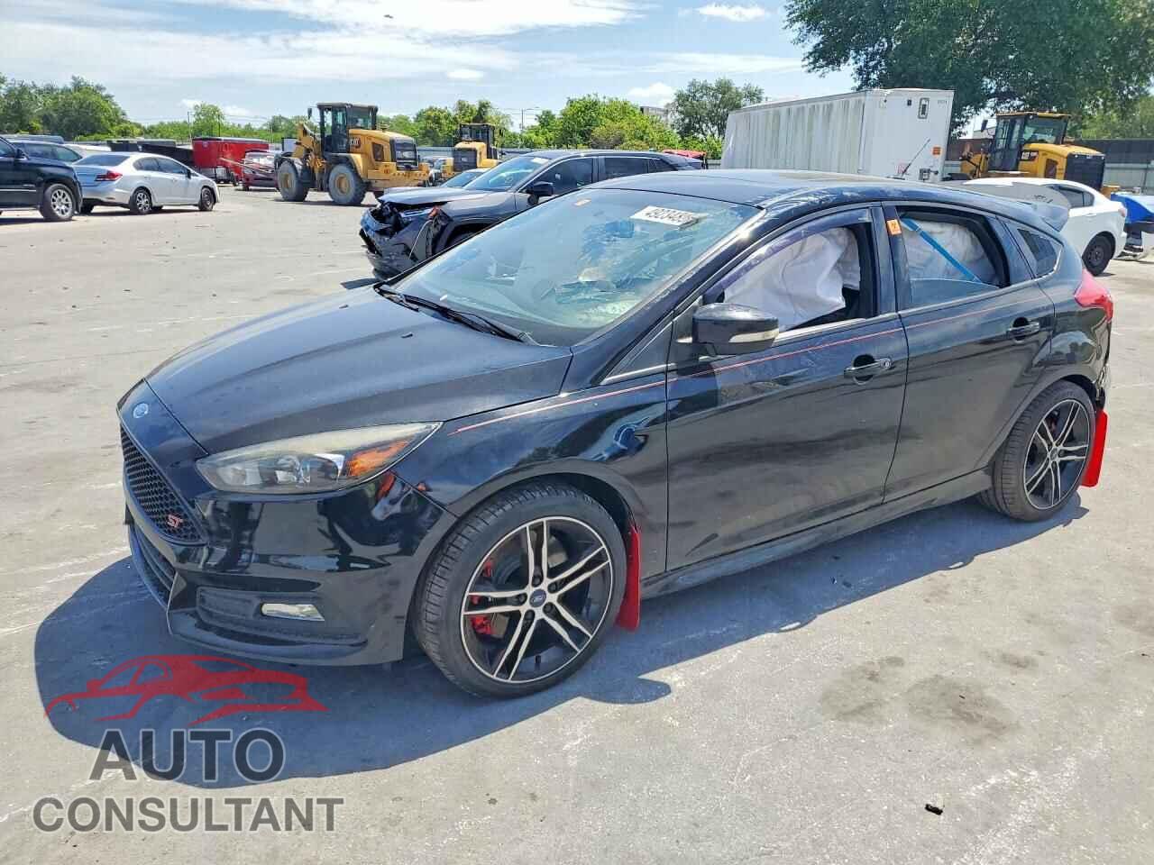 FORD FOCUS 2016 - 1FADP3L93GL389935