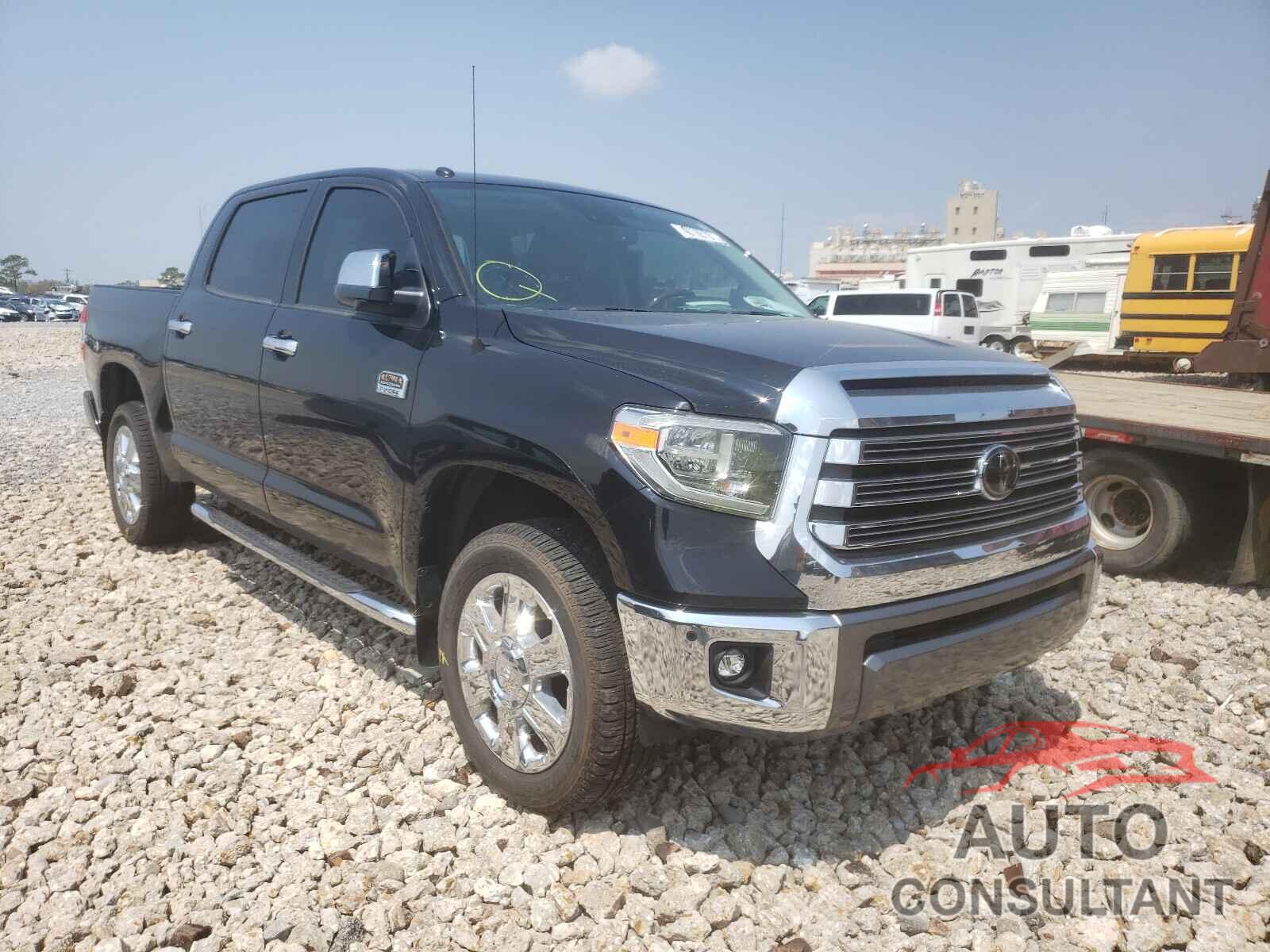 TOYOTA TUNDRA 2018 - 5TFAW5F18JX764249