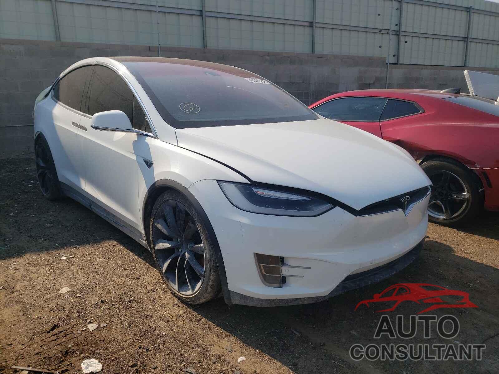 TESLA MODEL X 2016 - 5YJXCBE27GF017076