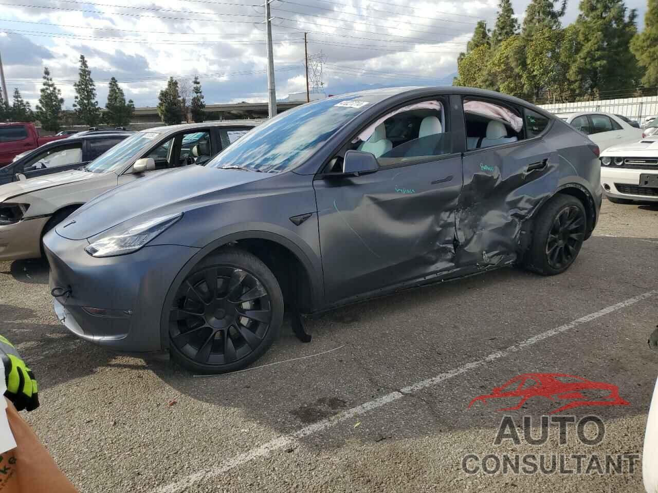 TESLA MODEL Y 2023 - 7SAYGDEE2PA077703