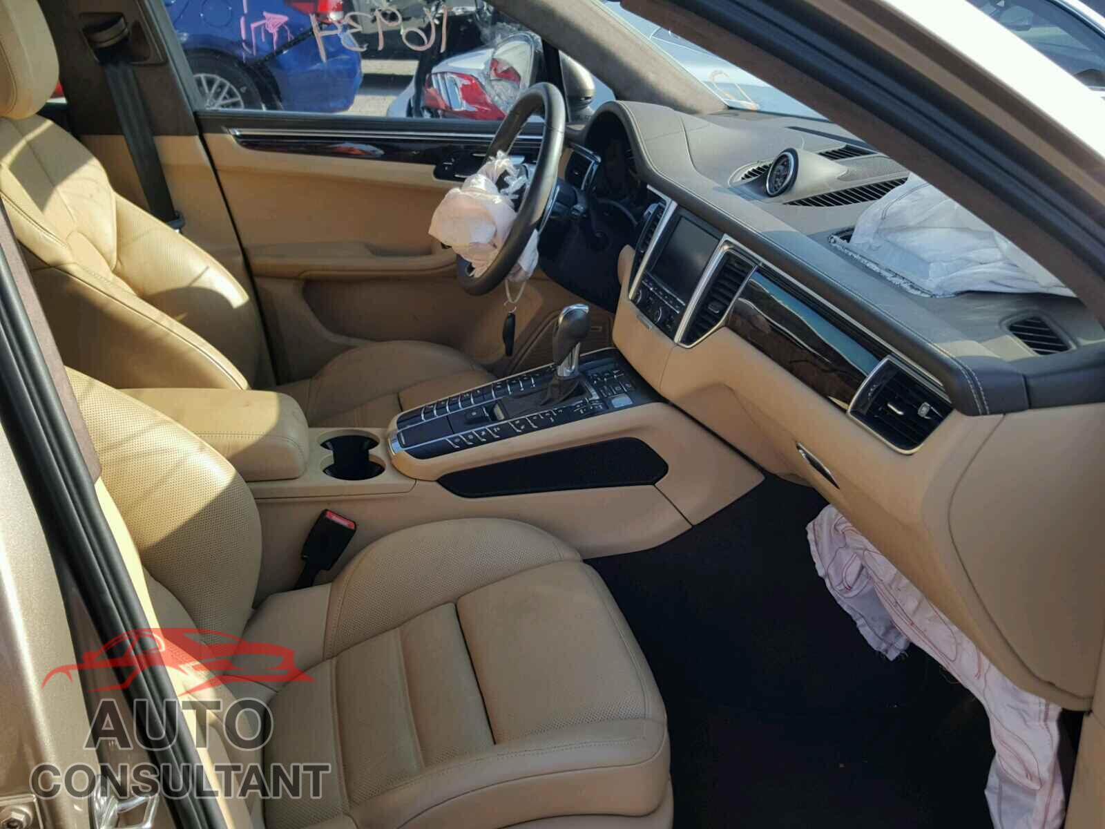 PORSCHE MACAN 2016 - WP1AF2A52GLB93199