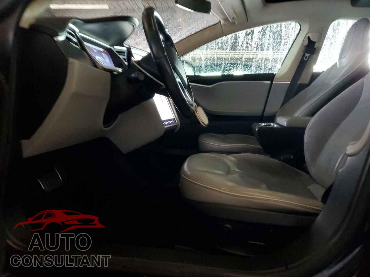 TESLA MODEL S 2013 - 5YJSA1DP7DFP20955
