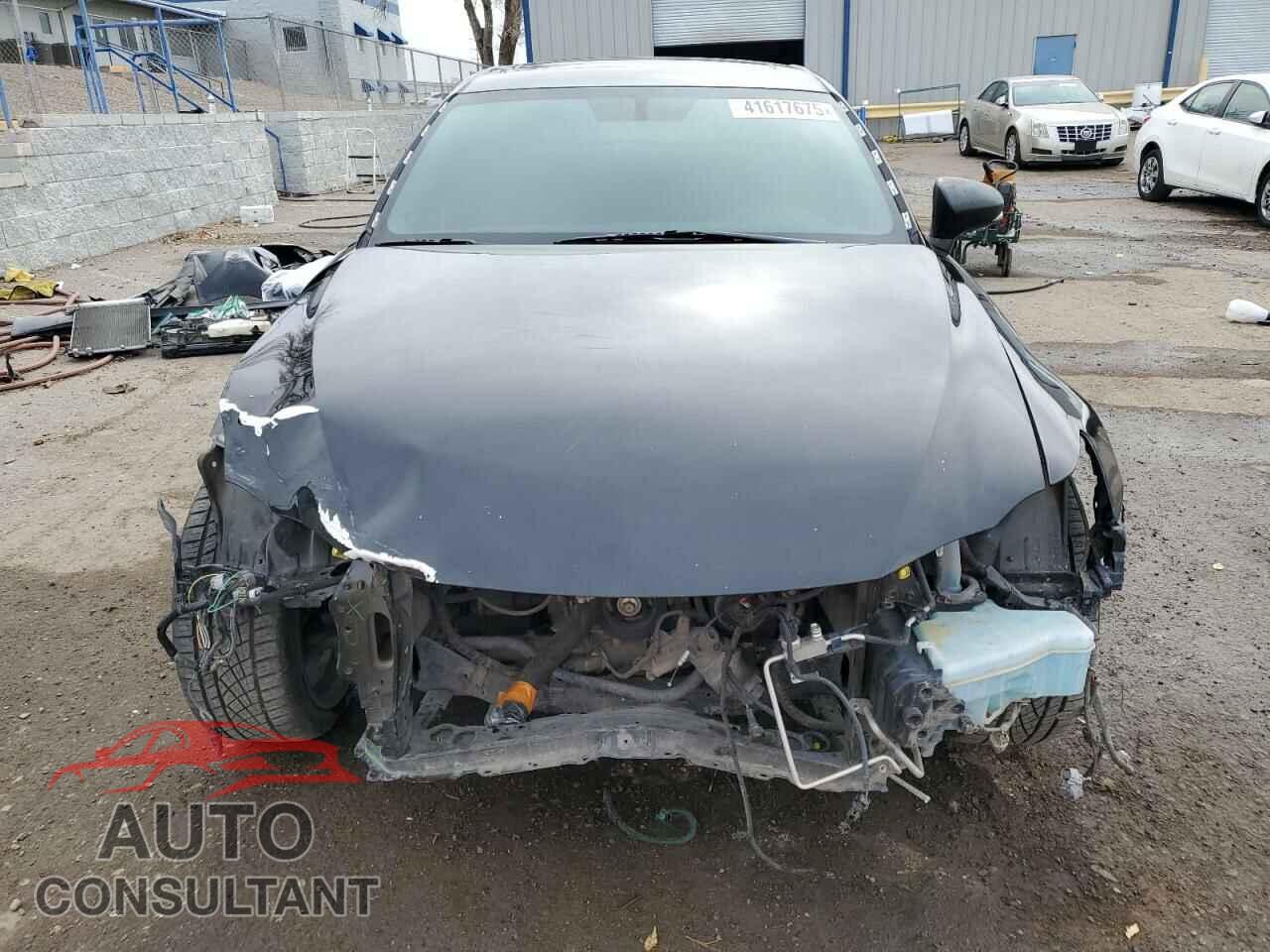 LEXUS IS 2014 - JTHCF1D21E5014768