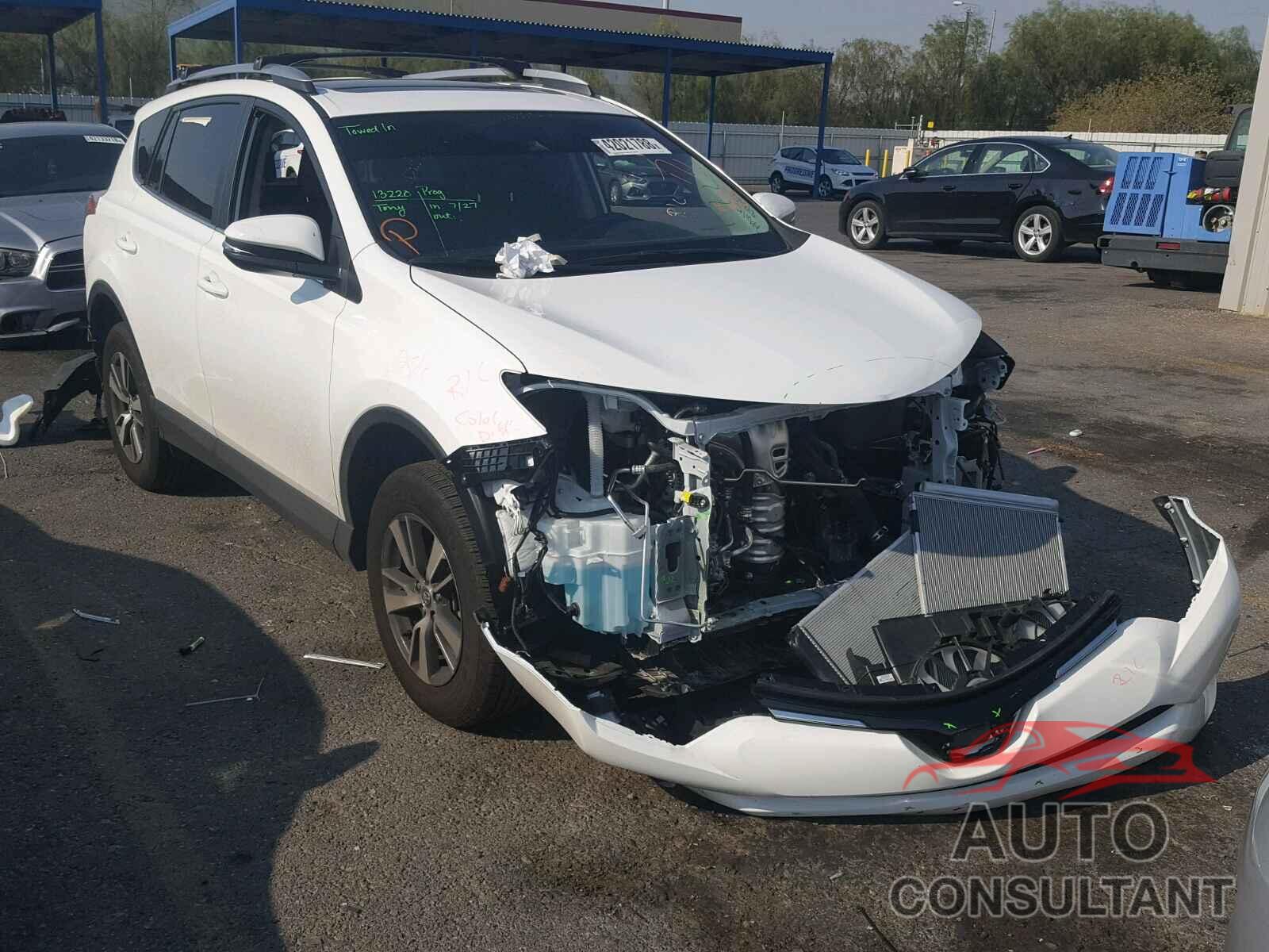 TOYOTA RAV4 XLE 2018 - 2T3WFREVXJW464315