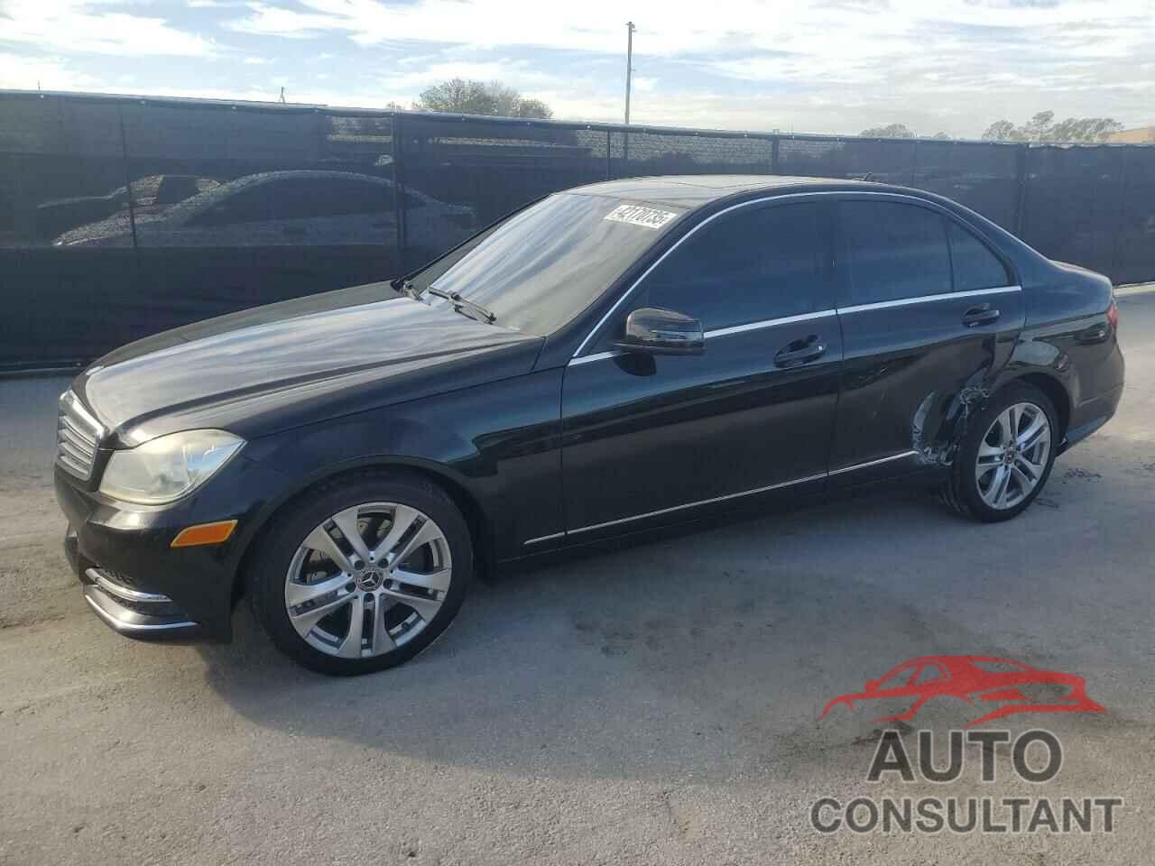 MERCEDES-BENZ C-CLASS 2013 - WDDGF8AB7DR251911