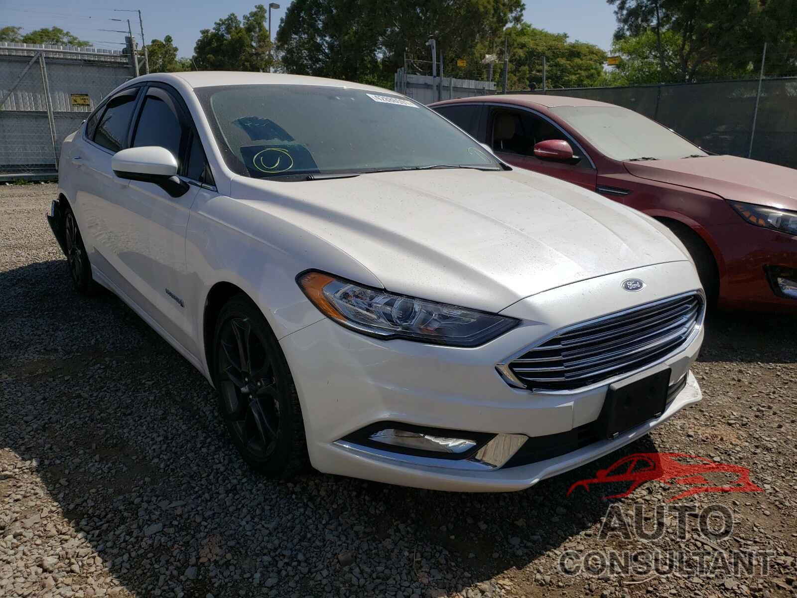 FORD FUSION 2018 - 3FA6P0LU4JR150463