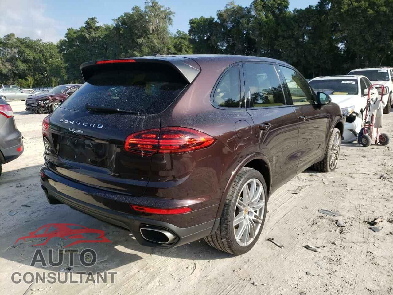 PORSCHE CAYENNE 2017 - WP1AA2A25HKA84859