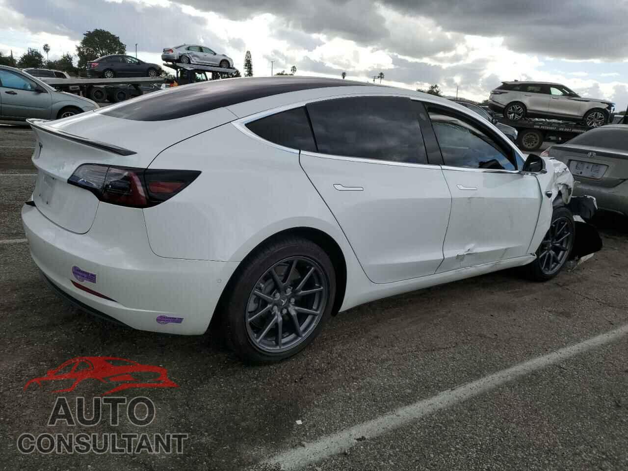 TESLA MODEL 3 2018 - 5YJ3E1EA2JF098750