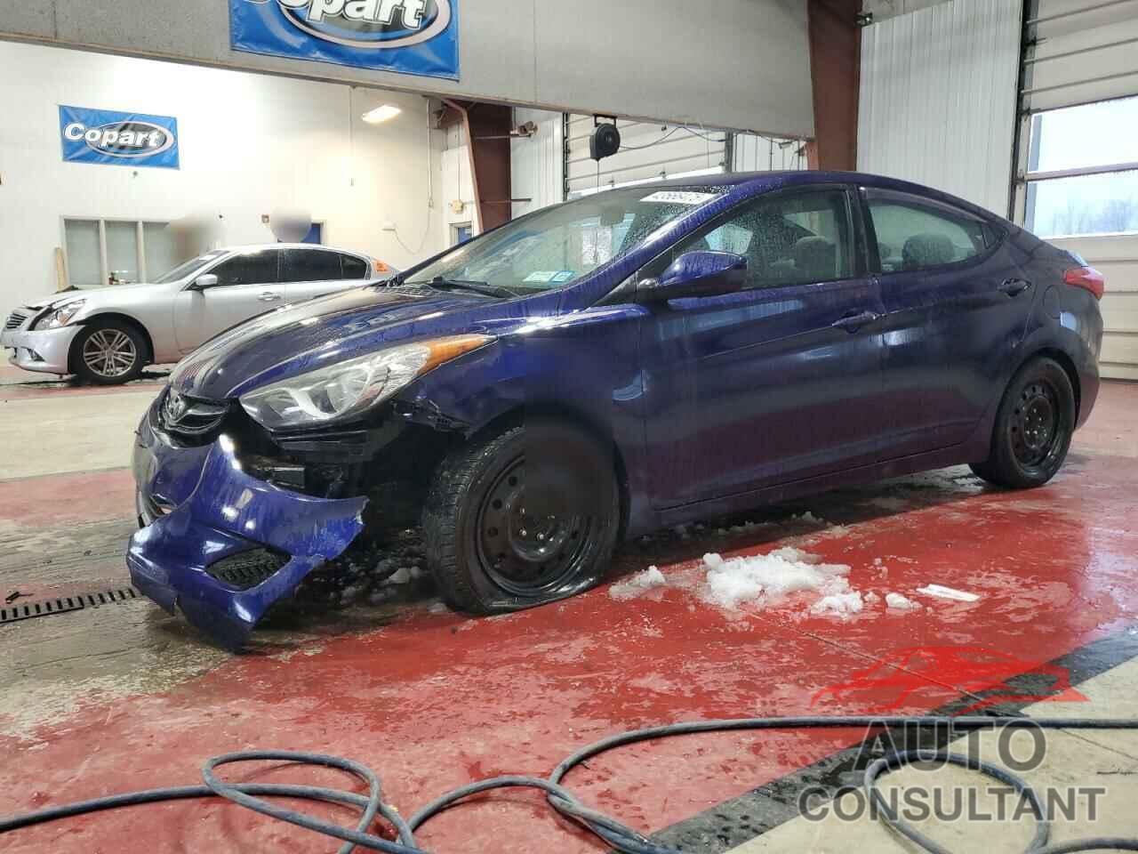 HYUNDAI ELANTRA 2013 - 5NPDH4AE8DH438169
