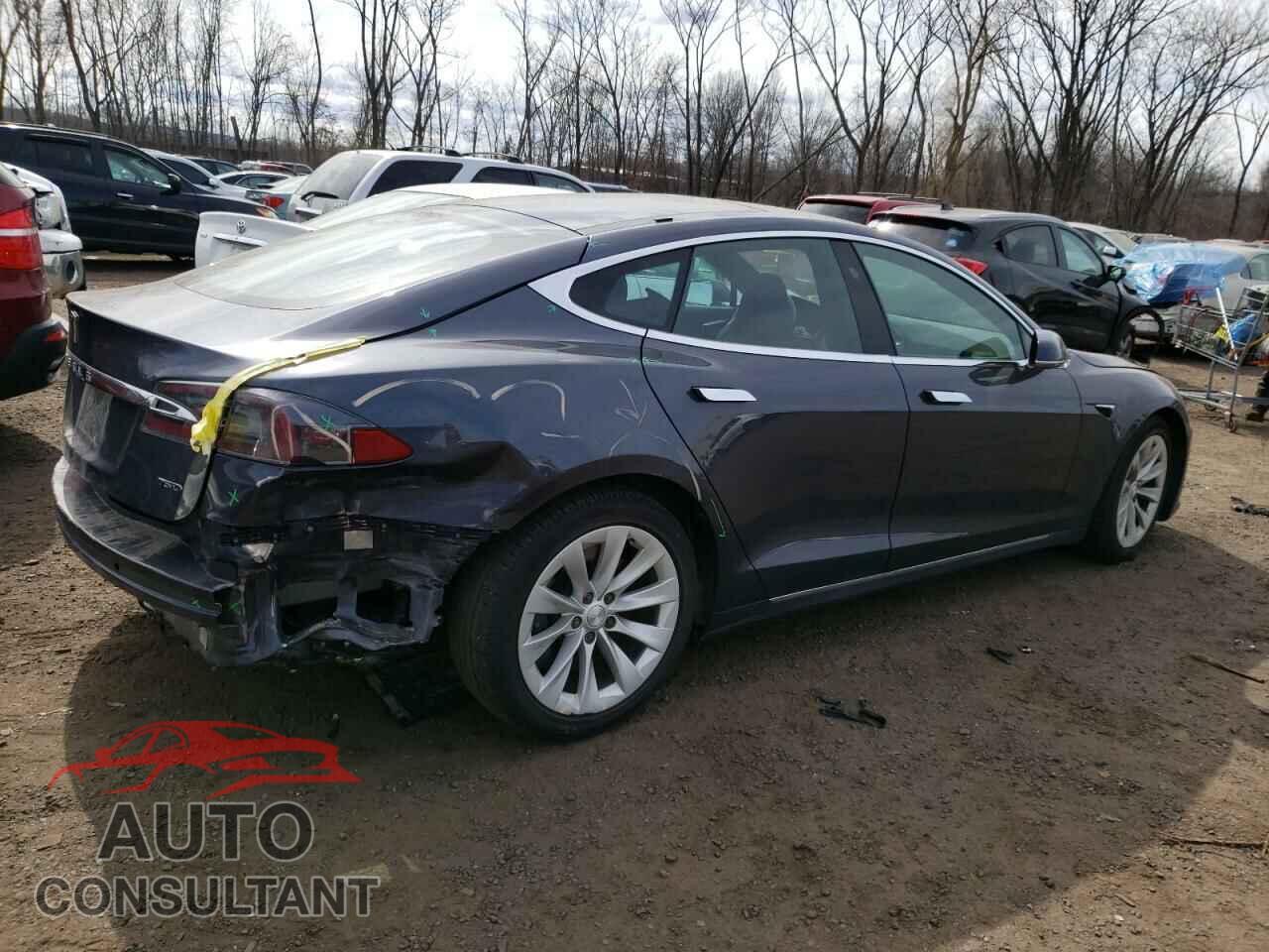 TESLA MODEL S 2017 - 5YJSA1E23HF184644