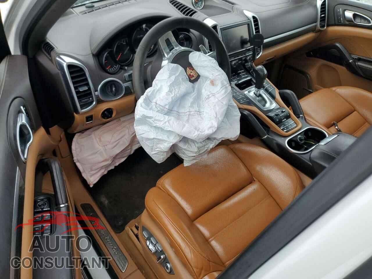PORSCHE CAYENNE 2013 - WP1AC2A29DLA92879