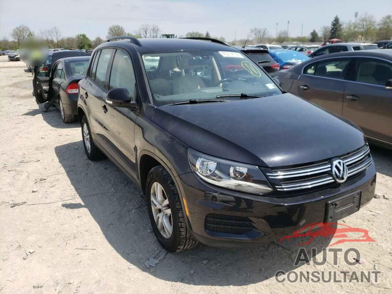 VOLKSWAGEN TIGUAN 2017 - WVGBV7AX8HK023181