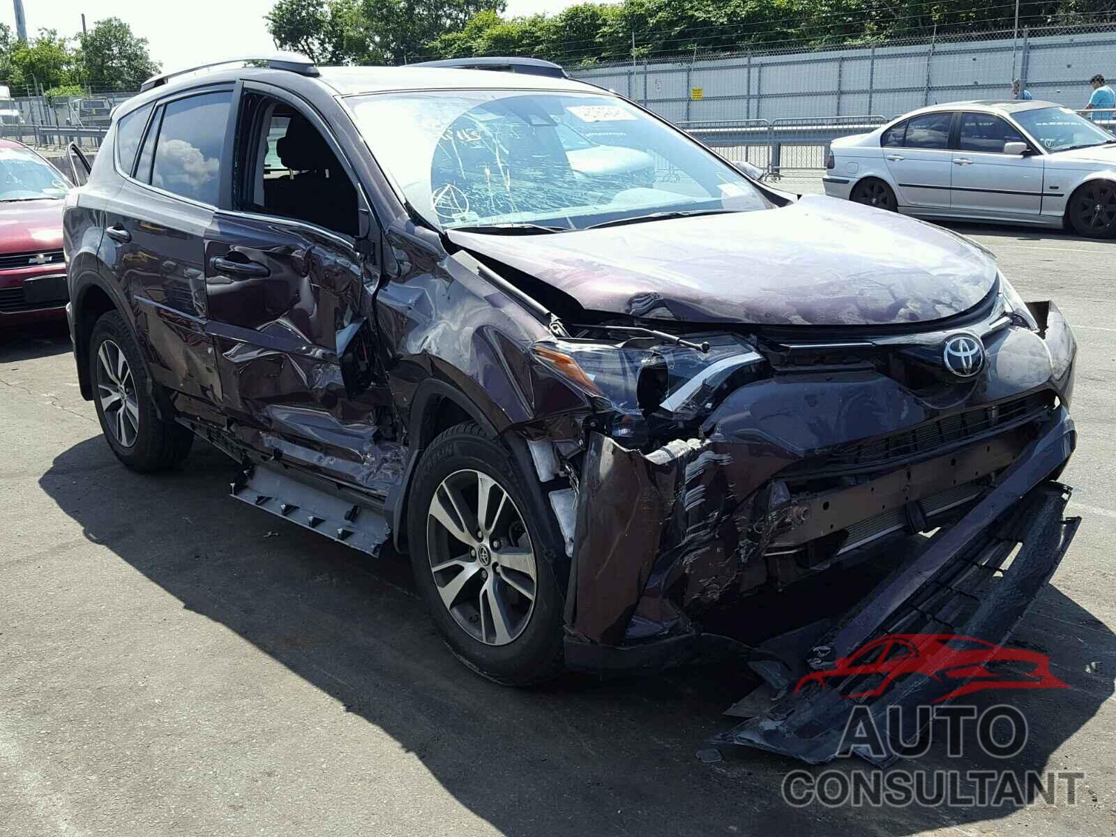 TOYOTA RAV4 XLE 2017 - 2T3RFREV2HW682322