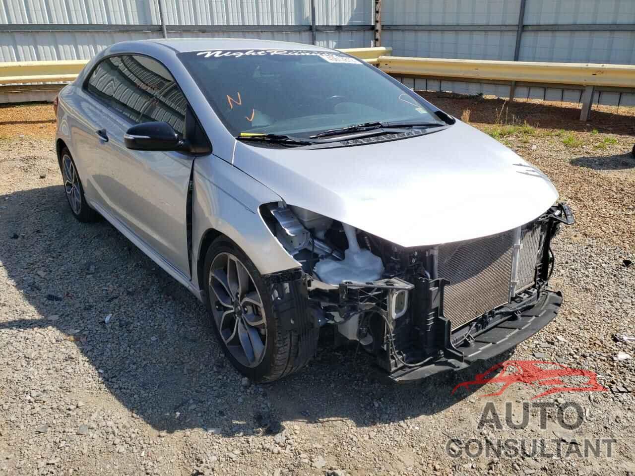 KIA FORTE 2016 - KNAFZ6A3XG5582131