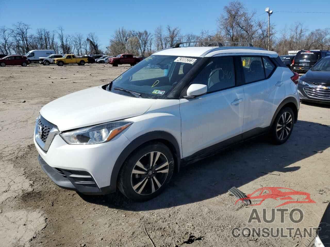 NISSAN KICKS 2018 - 3N1CP5CU5JL532324