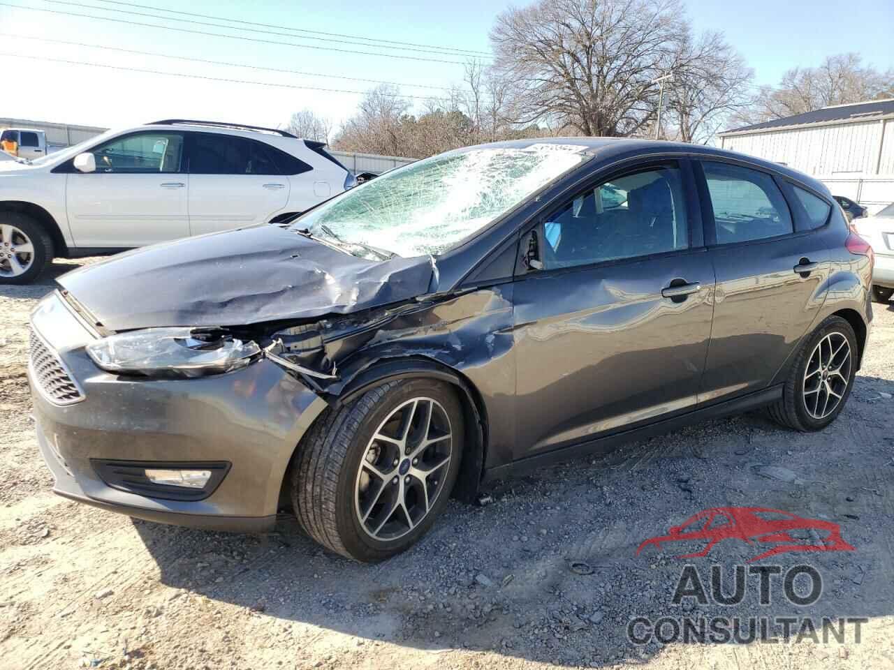 FORD FOCUS 2018 - 1FADP3M26JL245403