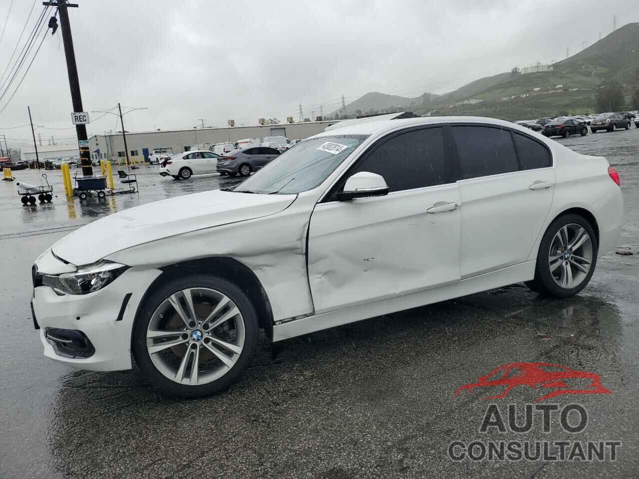 BMW 3 SERIES 2017 - WBA8B9G30HNU55234