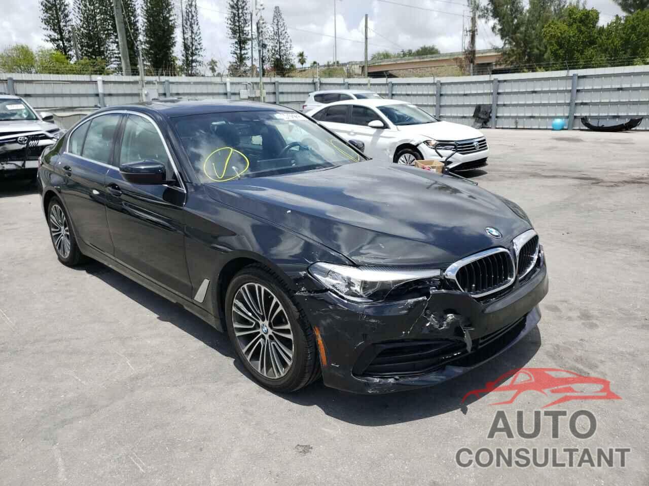 BMW 5 SERIES 2019 - WBAJA5C55KBX87165