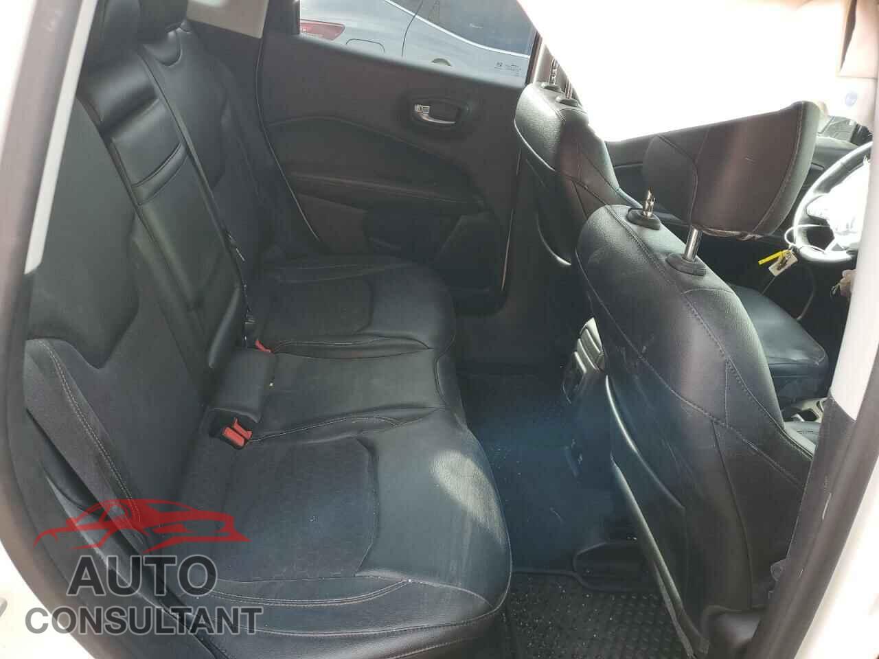 JEEP COMPASS 2018 - 3C4NJDBB3JT155137