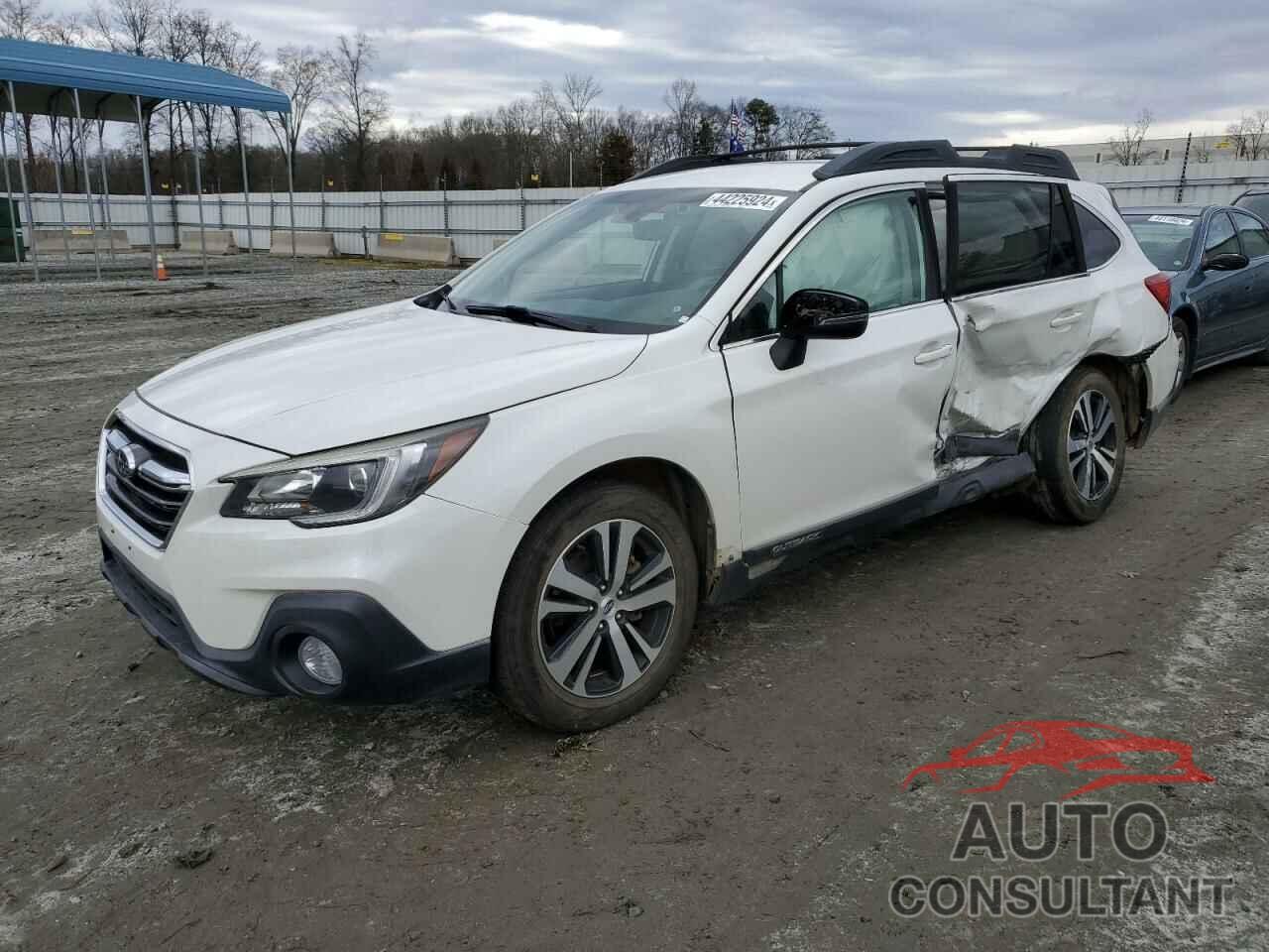 SUBARU OUTBACK 2019 - 4S4BSAJC2K3272080
