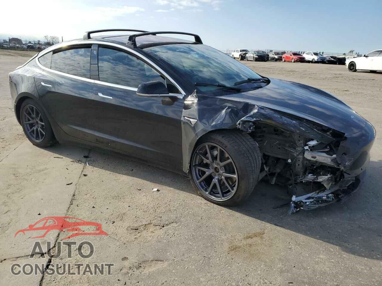TESLA MODEL 3 2018 - 5YJ3E1EB5JF170372