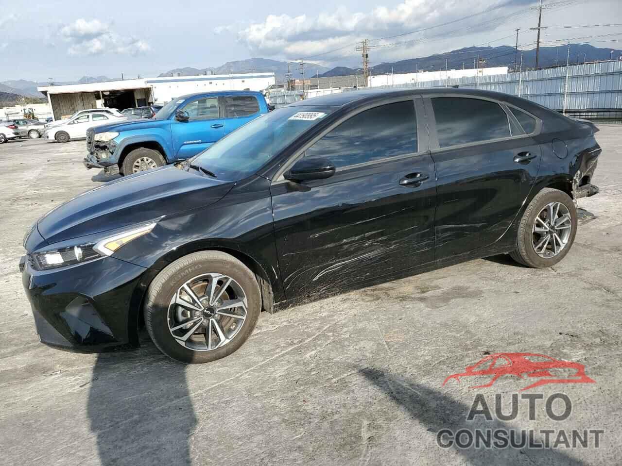 KIA CADENZA 2023 - 3KPF24AD7PE603266
